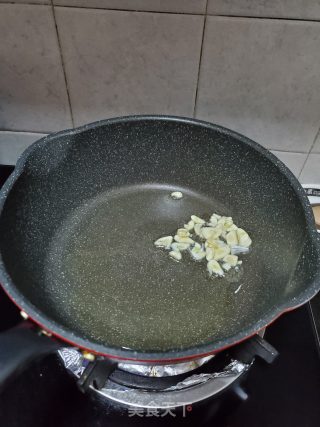 芹菜炒萝卜丝的做法步骤：4