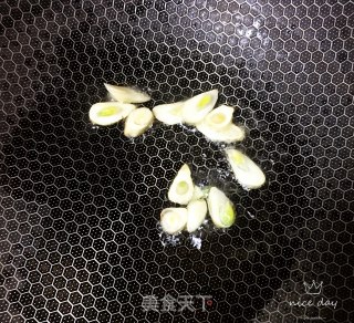 腊肉土豆的做法步骤：6