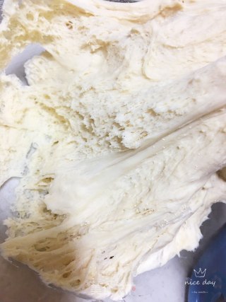 中种牛奶甜面团的做法步骤：9