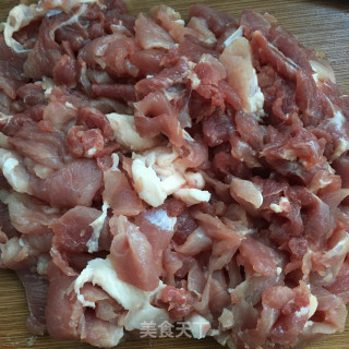 炸豆腐肉丸子的做法步骤：2