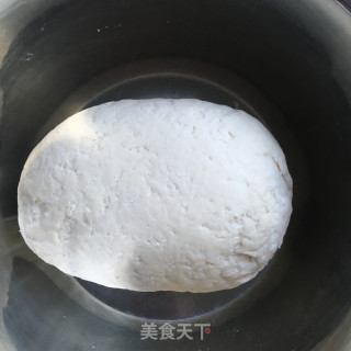韭菜猪肉饺子的做法步骤：1