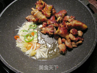 孜然鸡腿肉的做法步骤：5
