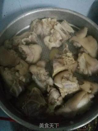 红烧猪脚的做法步骤：5