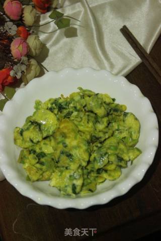 香菜炒鸡蛋的做法步骤：5