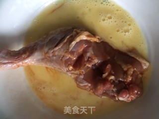 香脆炸鸡腿的做法步骤：6