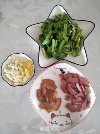 腊味炒韭菜的做法步骤：4