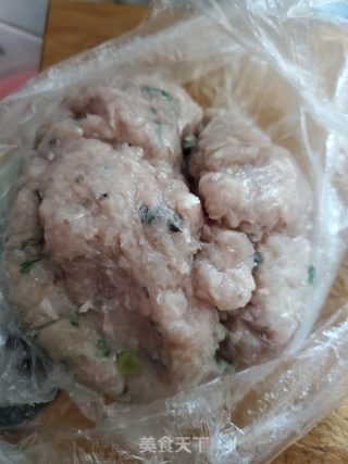 炸鱼饼的做法步骤：1