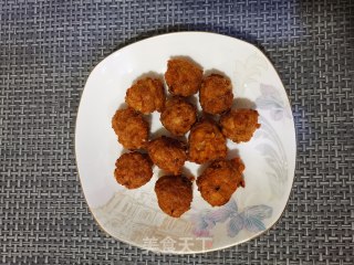 炸藕丁肉丸的做法步骤：5