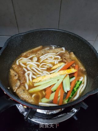 鱼饼土豆粉的做法步骤：6