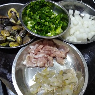 咸味汤圆的做法步骤：1