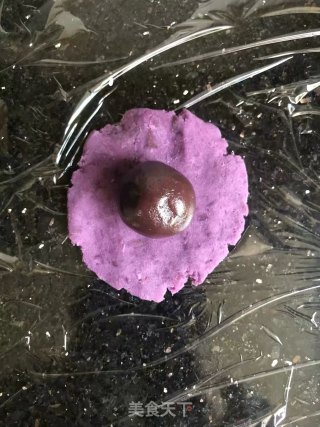 紫薯豆沙茶巾绞的做法步骤：6