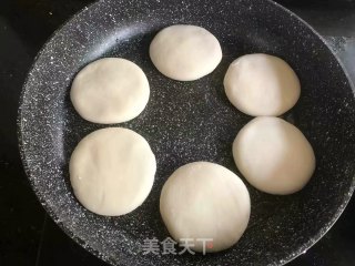 烫面紫薯馅饼的做法步骤：9