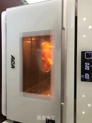 豆沙小南瓜的做法步骤：1