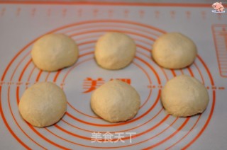 星形椰蓉面包（汤种）的做法步骤：5