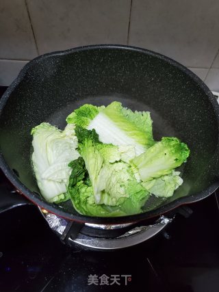 绍菜包鱼滑的做法步骤：3
