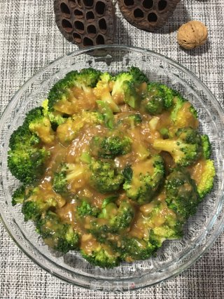 浇汁西兰花的做法步骤：7