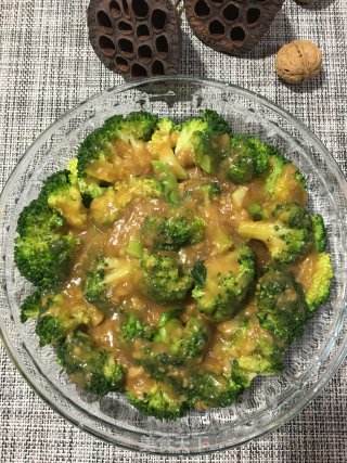 浇汁西兰花的做法步骤：8