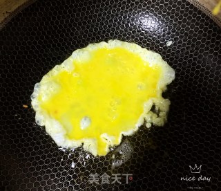 虾仁酱油炒饭的做法步骤：6
