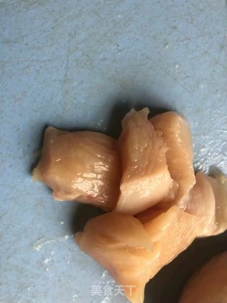 自制鸡肉肠的做法步骤：2