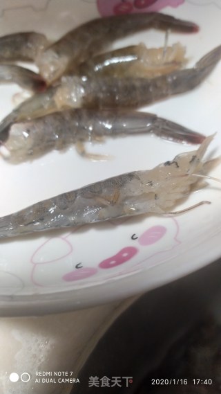 茄汁虾的做法步骤：1