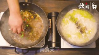 【鸳鸯双鱼锅】十五块钱买了两条鱼，做了一道超级好吃的鸳鸯火锅，今年的年夜饭就用他做主菜吧的做法步骤：13