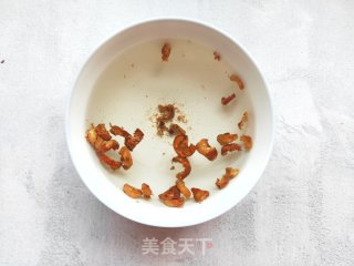 春节必备消食解腻汤：酸甜可口的做法步骤：1