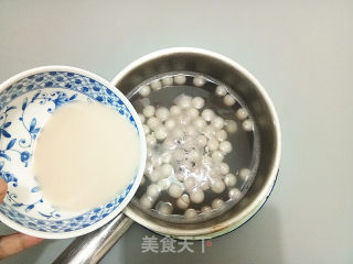 蜜豆藕粉酒酿圆子的做法步骤：7
