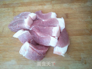 红烧肉熏蛋的做法步骤：1