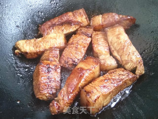 红烧肉熏蛋的做法步骤：5