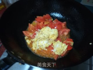 番茄鸡蛋面的做法步骤：6