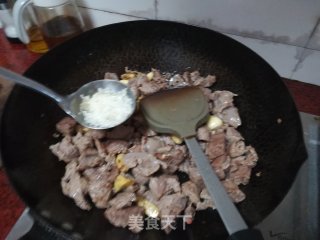 红烧牛腩的做法步骤：11