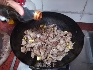 红烧牛腩的做法步骤：12