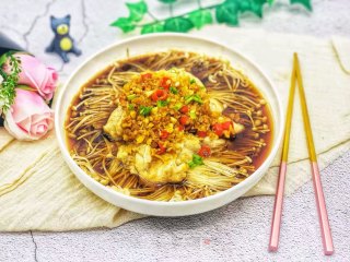 蒜末红辣椒蒸金针菇鸡胸的做法步骤：9