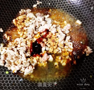 一口小烧麦的做法步骤：8