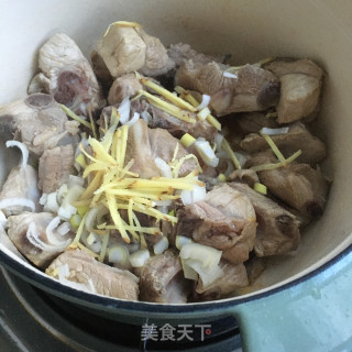 可乐排骨的做法步骤：5