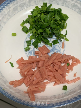 鸡丝菌菇豆腐煲的做法步骤：4