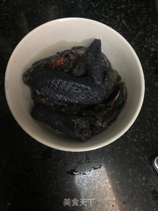 红枣乌鸡炖阿胶的做法步骤：3
