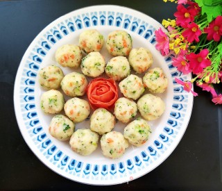 团团圆圆~土豆泥丸子的做法步骤：7