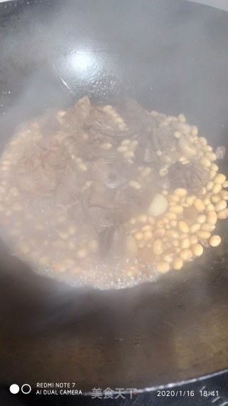 黄豆焖鸭肉的做法步骤：7