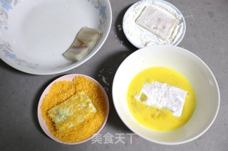 鳕鱼堡的做法步骤：1