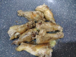 红烧鸡翅根的做法步骤：5