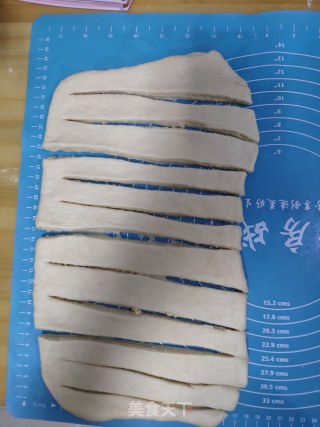 椰蓉面包的做法步骤：10