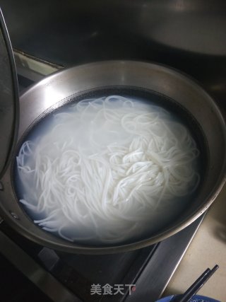 江西米粉鱼的做法步骤：3