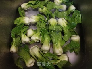清炒青江菜苗的做法步骤：1