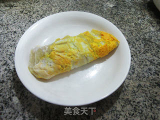 榨菜丝鸭蛋飞饼卷的做法步骤：6