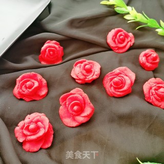 巧克力玫瑰花的做法步骤：16