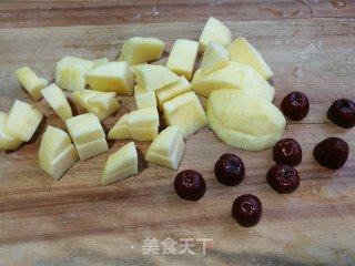 苹果酒酿蛋花汤的做法步骤：2