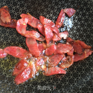 青蒜炒腊肠的做法步骤：4