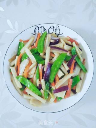 莲藕荷兰豆小炒的做法步骤：6