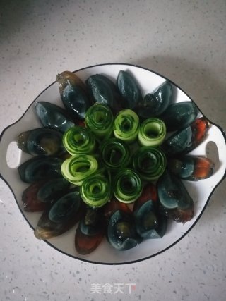 凉拌皮蛋的做法步骤：4